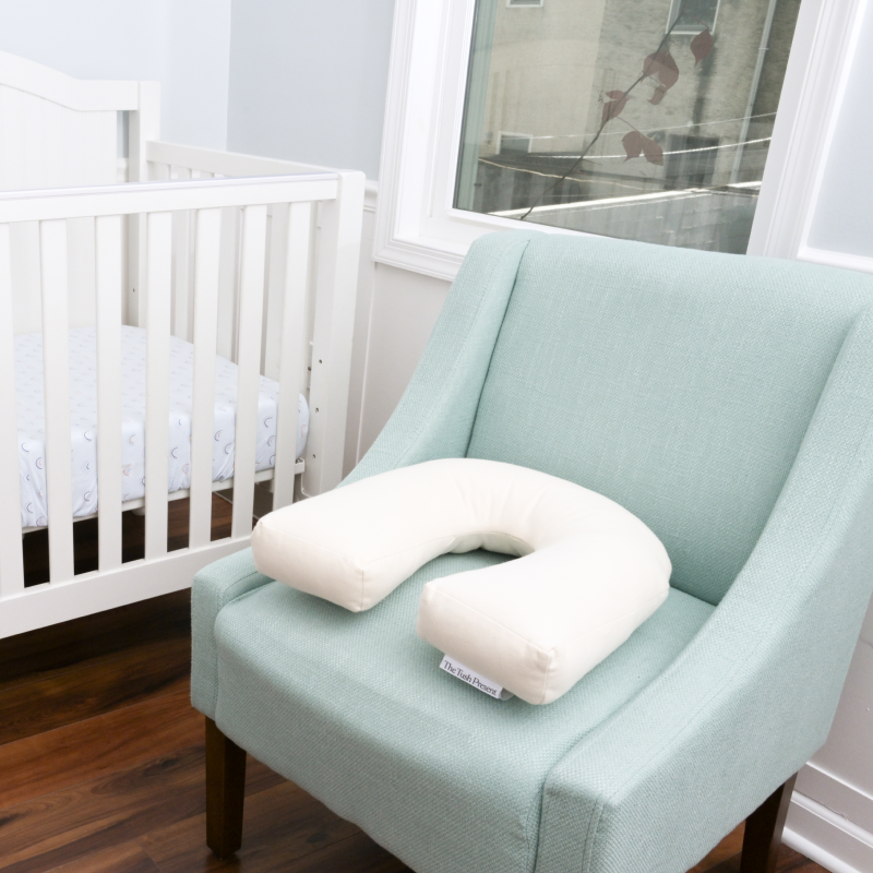 U-shaped pregancy and postpartum pillow for back and lumbar support